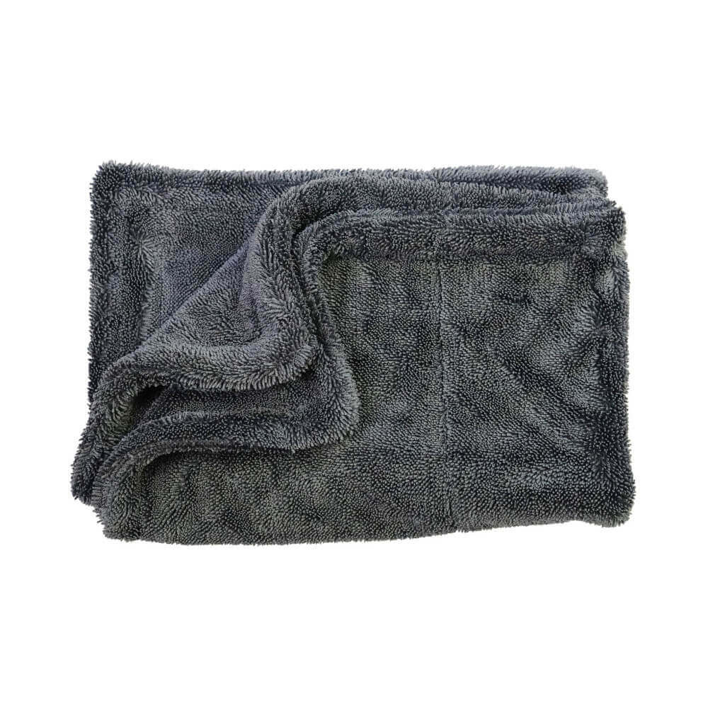 Detailshop Twisted Loop Drying Towel in een heldere kleur, ontworpen voor snel en efficiënt drogen van voertuigen, met een innovatieve Twisted Loop-weeftechniek.