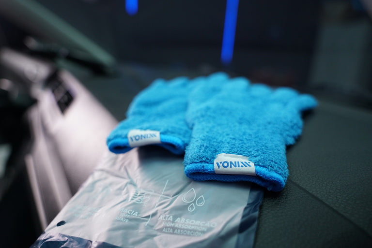 Vonixx Microfiber Interior Mitt
