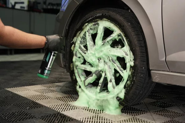 Vonixx Vexus | Reiniger voor velgen en motoren